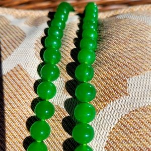 Green glass bead necklace